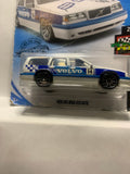 White Volvo 850 Estate HW Race Day GHB52 D7C5 2018 Long Card Hot Wheels Diecast Car