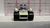 White R2 D2 Star Wars CGW37 2014 Hot Wheels Diecast Car