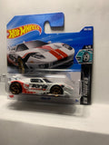 White Borla Exhaust Ford GT HW Modified HYY92 N521 2024 Short Card Hot Wheels Diecast Car