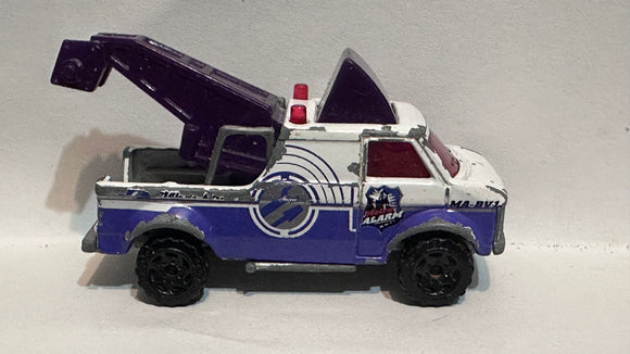 White Blue Breakdown Van ©1985 Matchbox Diecast Car