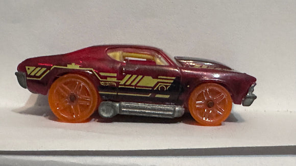 Red '69 Chevelle ©2004 Hot Wheels Diecast Car