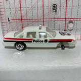 White Police #8030 Car Missing Wheel Unbranded Diecast Car