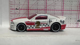White Knight '07 Ford Mustang M0516 2007 Hot Wheels Diecast Car