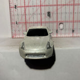 Silver 2009 Nissan 370Z Maisto Diecast Car