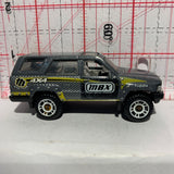 Silveer Toyota 4 Runner 1985 MBX Explorers 1/62 Matchbox Diecast Car