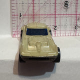 White Corvette Grand Sport L9923 Hot Wheels Diecast Car