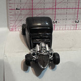 Black 1934 Ford Hot Rod Maisto Diecast Car