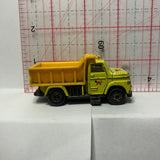 Yellow  6036 Maintenance Truck Motor Max Construction Diecast Car