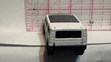 White Hummer H2 SUV Concept 1/72 ©2002 Matchbox Diecast Car