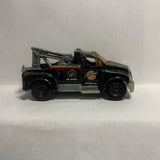Black  Steves Garage 2005 Tow Truck MB681 Matchbox Emergency Diecast Car