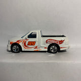 White #99 Ford F-150 SVT Lightning Truck GHB33 Hot Wheels Diecast Car