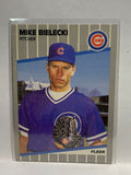 # 419 Mike Bielecki  Chicago Cubs 1989 Fleer Baseball card