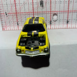 Yellow #76 1975 Chevrolet Camaro 1999 Johnny Lightning Playing Mantis Diecast Car