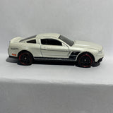 White 2010 Ford Mustang GT 50th Hot Wheels Diecast Car
