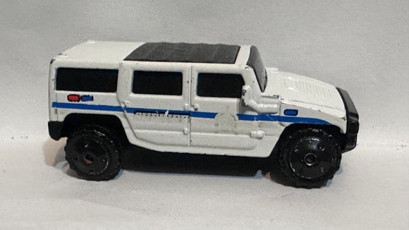 White Hummer H2 SUV Concept 1/72 ©2002 Matchbox Diecast Car