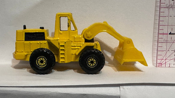 Yellow Front End Wheeler Loader Construction ©1979 Hot Wheels Diecast Car