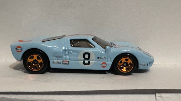 Blue #8 Gulf Ford GT 40 GHC55 ©1999 Hot Wheels Diecast Car