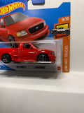 Red '99 Ford F-150 SVT Lightning HW Hot Trucks GRY97 M521 2018 Short Card Hot Wheels Diecast Car