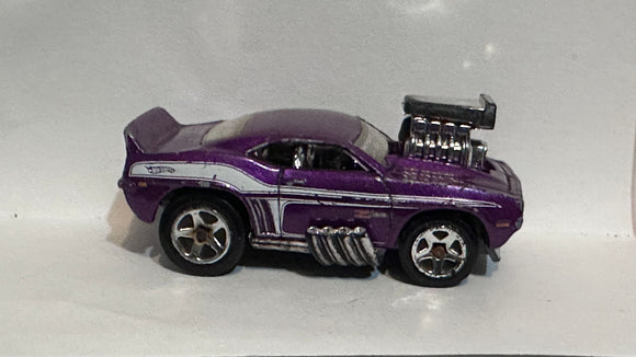 Purple '69 Camaro Z28 ©2003 Hot Wheels Diecast Car
