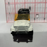 White Jeep Wrangler 1998 MB486 Jungle Tours Matchbox Diecast Car
