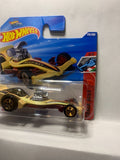 Gold Madfast Track Aces JBB01 N521 2024 Short Card Hot Wheels Diecast Car