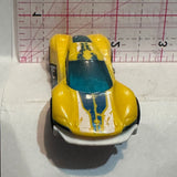 Yellow Crescendo DTX04 2016 Hot Wheels Diecast Car