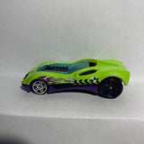 Green Cul8r Stunt Team Hot Wheels Diecast Car