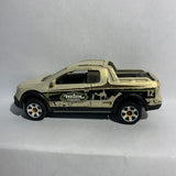 White MBX Tours Volkswagen Saveiro Cross 2011 V0289 Matchbox Diecast Car