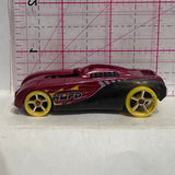 Red HWFD Eagle Massa V5334 2011 Hot Wheels Diecast Car