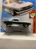 White '68 Copo Camaro Muscle Mania FYD06 D7C4 2018 Long Card Hot Wheels Diecast Car