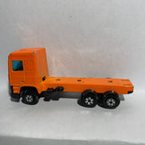 Orange Road Tough DAF 95 Semi Truck Flatbed Yatming Diecast Car