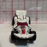 White Blade Raider DHN94 2015 Hot Wheels Diecast Car
