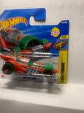 Orange Hot Wheengs Fast Foodie HYW42 N521 G1 2025 Short Card Hot Wheels Diecast Car