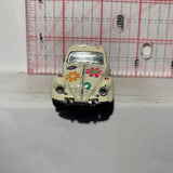 White Peace and Love 1967 Volkswagen Classic Beetle KT2540 Kinsmart Diecast Car