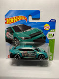 Green Custom Kia EV8 HW EV HYX63 N521 G1 2025 Short Card Hot Wheels Diecast Car