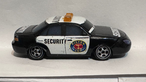 Black White Security Piston Cup Marlon Clutches R8666 Disney Pixar CARS Diecast Car