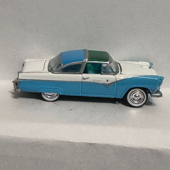 White Blue 1955 Ford Crown Victoria 2000 Playing Mantis Diecast Car