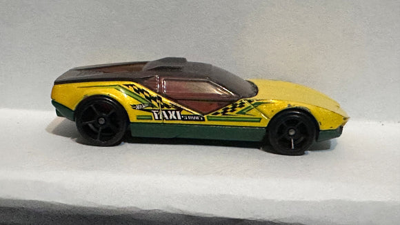 Yellow Taxi La Fasta 2008 Hot Wheels Diecast Car
