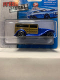 Blue 1932 Ford Woody Wagon Fresh Metal 2017 Short Card Maisto Diecast Car