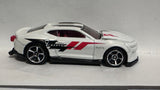 White 2018 COPO Camaro FY869 ©2018 Hot Wheels Diecast Car