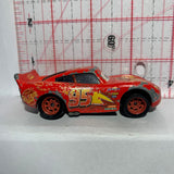 Red Lightning Mcqueen DXV32 Disney Pixar Diecast Car