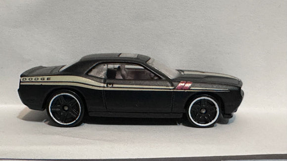 Black '08 Dodge Challenger SRT8 ©2010 Hot Wheels Diecast Car