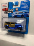 Blue 1932 Ford Woody Wagon Fresh Metal 2017 Short Card Maisto Diecast Car