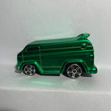 Green Vantasy Van Maisto Diecast Car