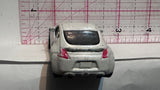 Silver 2009 Nissan 370 Maisto Diecast Car