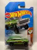 Green '64 Nova Wagon Gasser Muscle Mania GHF17 M7C6 2018 Long Card Hot Wheels Diecast Car