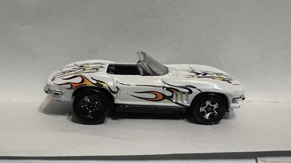 White Flames '65 Corvette ©1999 Hot Wheels Diecast Car