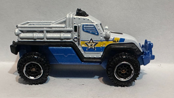 White Road Raider Y0641 MB895 2013 Matchbox Diecast Car