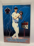 # 21 Shawn Green  Los Angeles Dodgers 2000 Vanguard High Voltage Baseball Cards