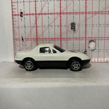 White #98 600 Miles Racer Unbranded Diecast Car